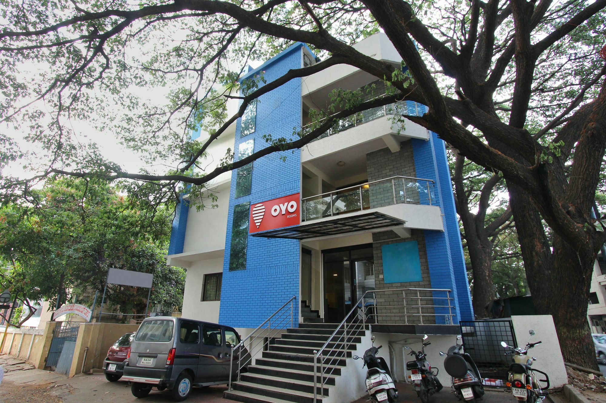 Hotel O Abhimaani Comforts Bangalore Dış mekan fotoğraf