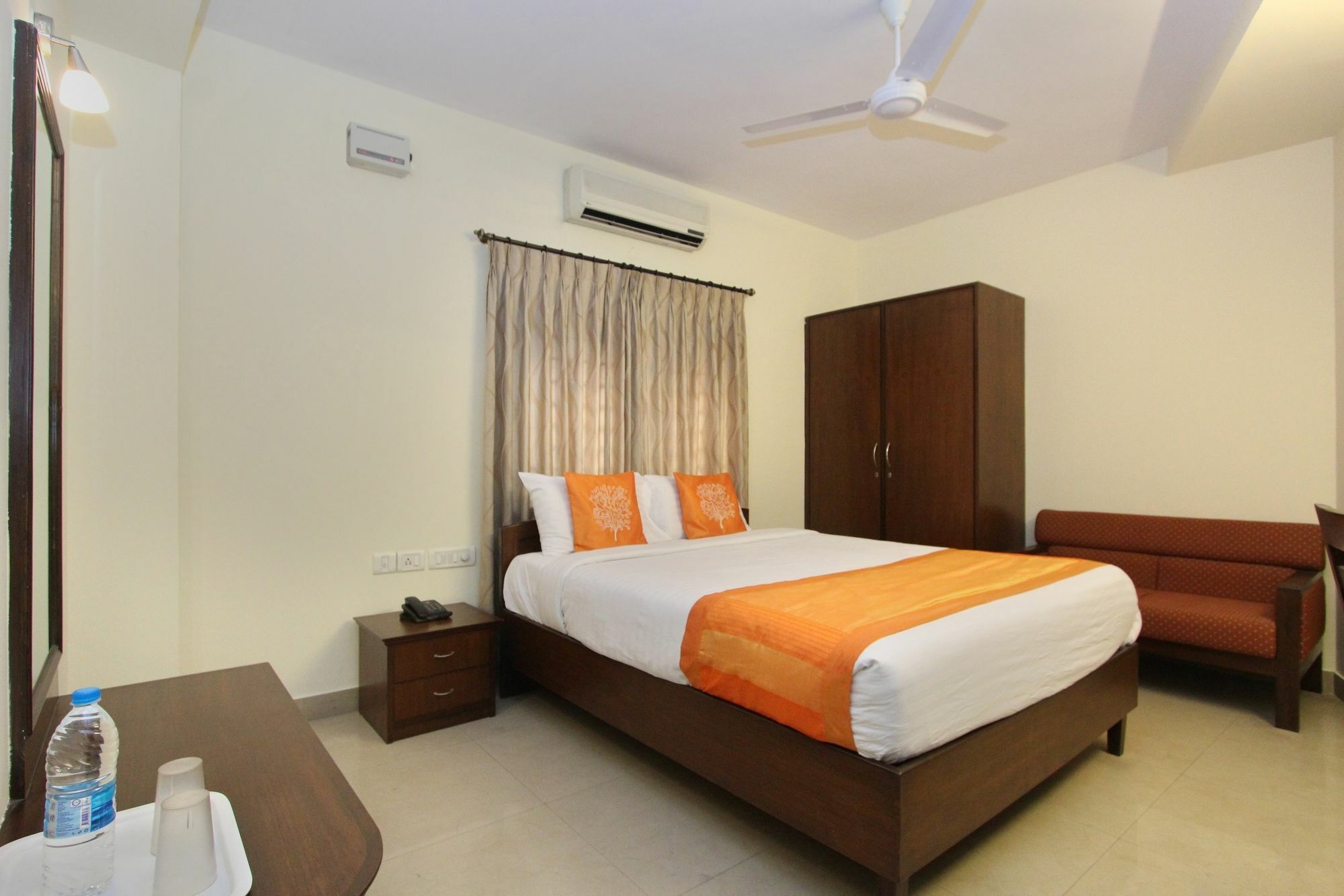 Hotel O Abhimaani Comforts Bangalore Dış mekan fotoğraf